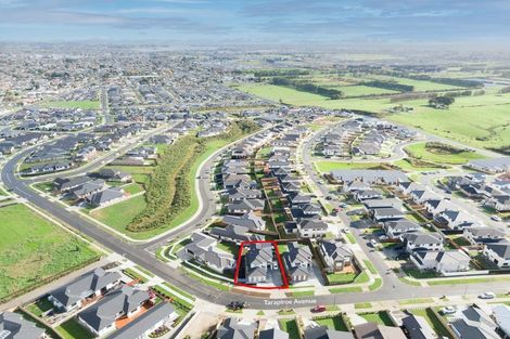 Photo of property in 76 Twin Parks Rise, Papakura, 2110