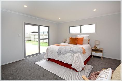 Photo of property in 19 Forbes Road, Foxton Beach, Foxton, 4815