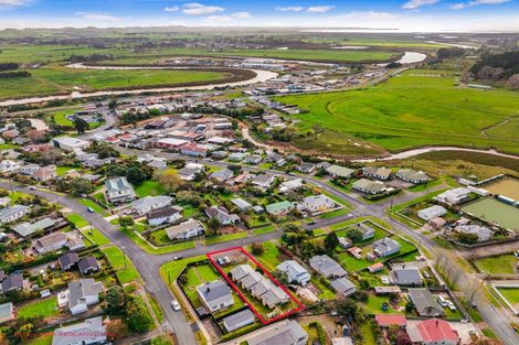Photo of property in 1/3 Miro Street, Helensville, 0800