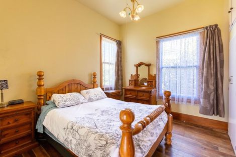Photo of property in 34 Victoria Avenue, Dannevirke, 4930
