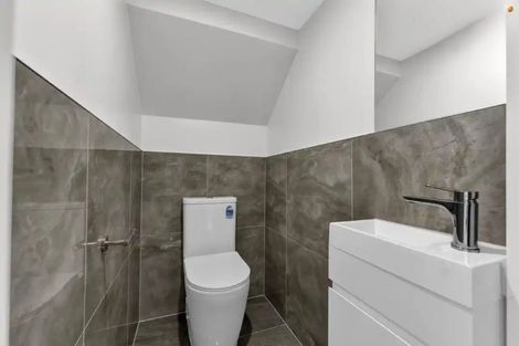 Photo of property in 15a Mckean Avenue, Manurewa, Auckland, 2102