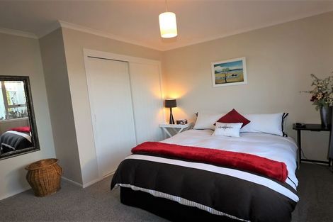 Photo of property in 231 Belvedere Road, Carterton, 5713