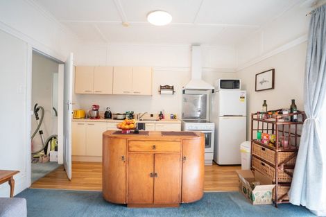 Photo of property in 14 Prince Street, Mount Victoria, Wellington, 6011