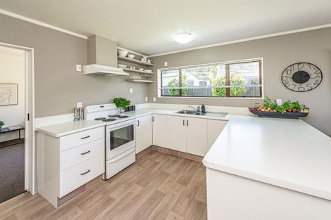 Photo of property in 5 Linda Place, Saint Johns Hill, Whanganui, 4501