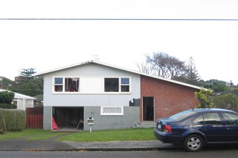 Photo of property in 49 Alexander Road, Raumati Beach, Paraparaumu, 5032