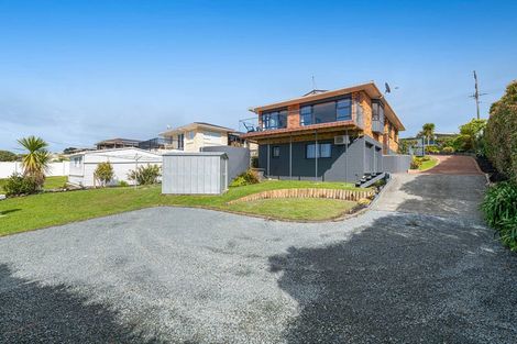 Photo of property in 93 Stanmore Bay Road, Stanmore Bay, Whangaparaoa, 0932