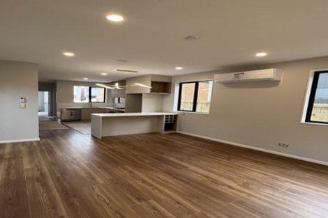 Photo of property in 3 Combat Street, Papakura, 2110