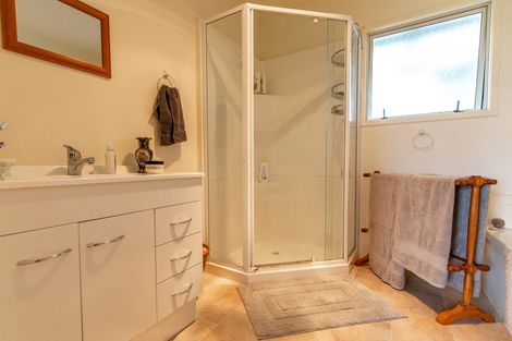 Photo of property in 12 Mylindas Road, Whakatiwai, Pokeno, 2473