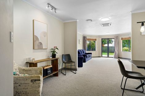 Photo of property in 134 Williams Street, Cambridge, 3434