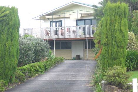 Photo of property in 14 Imatra Place, Sunnyhills, Auckland, 2010