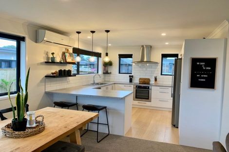 Photo of property in 25 Dreaver Drive, Waitara, 4320