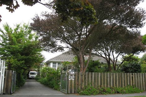 Photo of property in 25 Earnslaw Crescent, Bryndwr, Christchurch, 8053