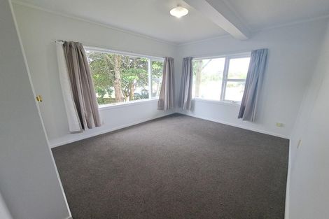 Photo of property in 100 Barrys Road, Glendene, Auckland, 0602