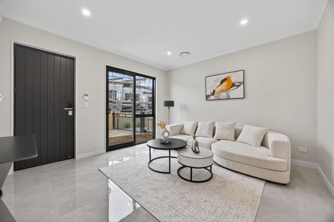 Photo of property in 2 Ballyalton Crescent, Flat Bush, 2019