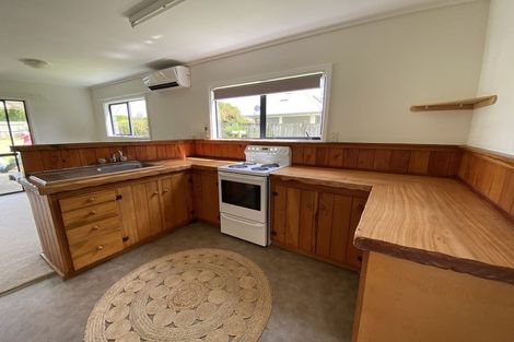 Photo of property in 1 Glenbervie Crescent, Massey, Auckland, 0614