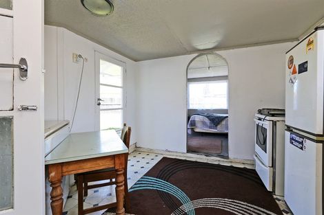 Photo of property in 4 Kelvin Road, Maraenui, Napier, 4110