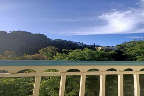 Photo of property in 173 Glenmore Street, Kelburn, Wellington, 6012