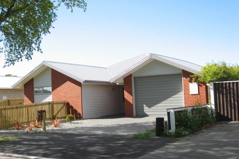 Photo of property in 3 Betula Place, Parklands, Christchurch, 8083
