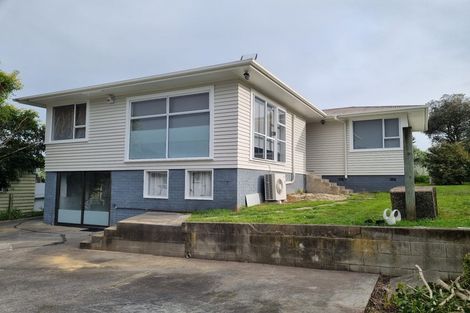 Photo of property in 7 Crystal Avenue, Glendene, Auckland, 0602