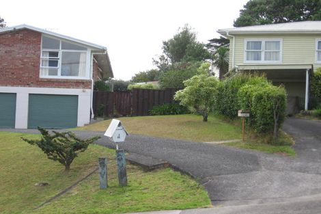 Photo of property in 1/62 Sunnynook Road, Sunnynook, Auckland, 0620