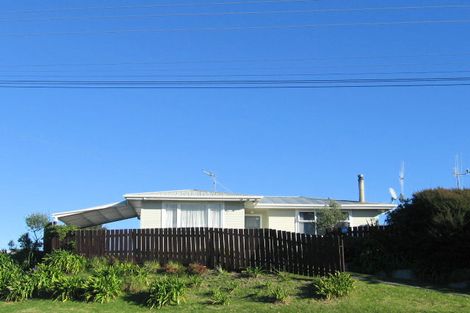 Photo of property in 69 Tasman Road, Otaki Beach, Otaki, 5512