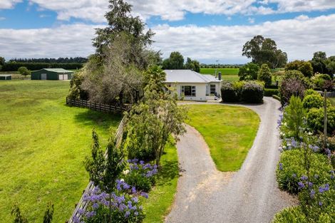 Photo of property in 1389 Maraekakaho Road, Longlands, Hastings, 4175