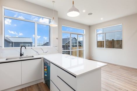 Photo of property in 40 Kea Road, Silverdale, 0932