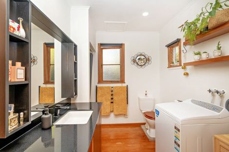 Photo of property in 82 Pohutukawa Avenue, Ohope, 3121