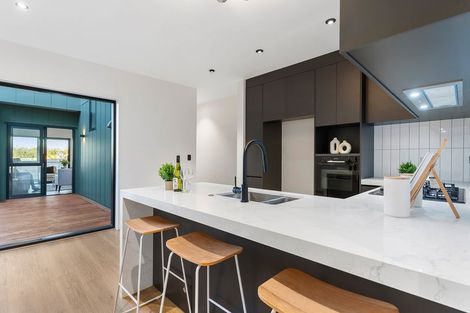 Photo of property in 33 Karaka Village Parade, Karaka, 2580