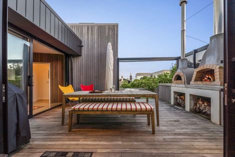 Photo of property in 33 Kokopu Street, Omaha, 0986