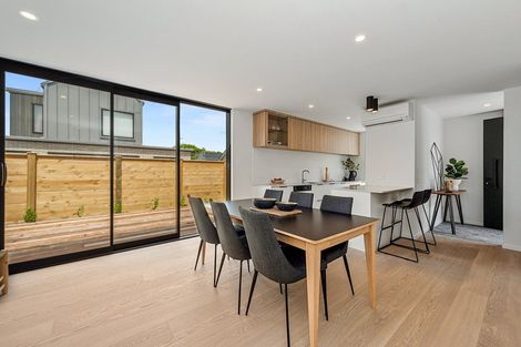 Photo of property in 2/23 Strowan Avenue, Fairfield, Hamilton, 3214