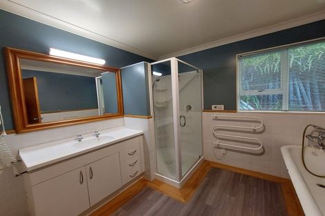 Photo of property in 25 Bayly Road, Moturoa, New Plymouth, 4310