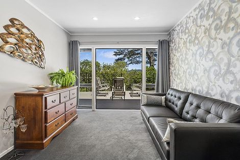 Photo of property in 63 Cruickshank Road, Clouston Park, Upper Hutt, 5018