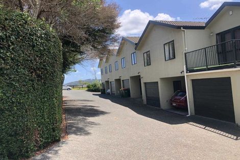 Photo of property in 7/3 Orwell Road, Greenhithe, Auckland, 0632