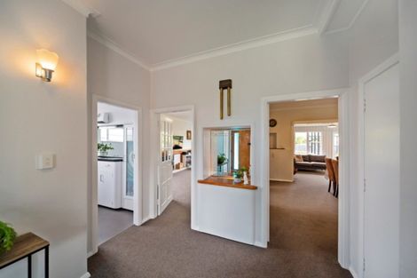 Photo of property in 14 Dives Avenue, Hawera, 4610