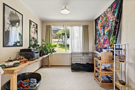 Photo of property in 30 Waimumu Road, Massey, Auckland, 0614