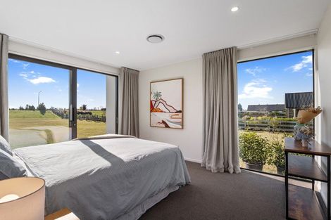 Photo of property in 37 Silver Peaks Drive, West Melton, 7618