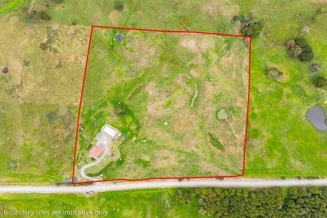 Photo of property in 178 Heatley Road, Whakapirau, Maungaturoto, 0583