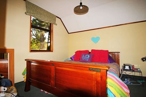 Photo of property in 2/341 College Street, West End, Palmerston North, 4410