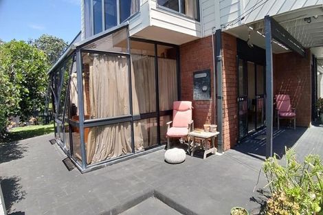 Photo of property in 2/13 Sidmouth Street, Mairangi Bay, Auckland, 0630