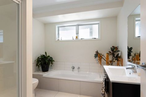 Photo of property in 36 Kuru Place, Papamoa, 3118