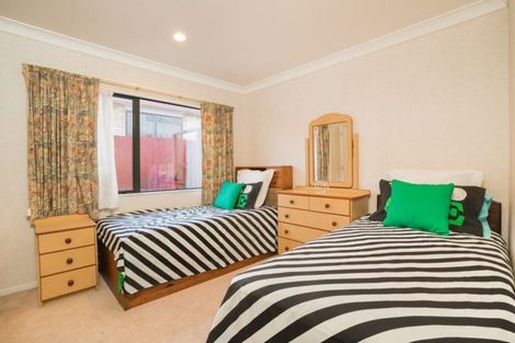 Photo of property in 7a Putini Road, Mangere Bridge, Auckland, 2022