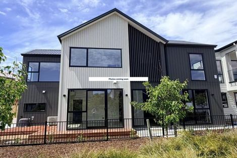 Photo of property in 5 Nerita Place, Long Bay, Auckland, 0630