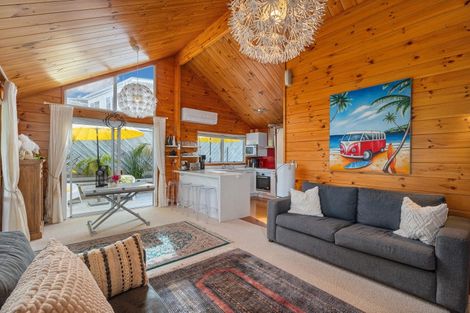 Photo of property in 32 Kennedy Park Drive, Pauanui, Hikuai, 3579