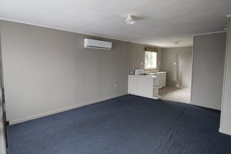 Photo of property in 8a Maitland Street, Strathern, Invercargill, 9812