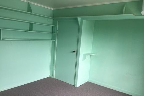 Photo of property in 21 Brandon Road, Glen Eden, Auckland, 0602