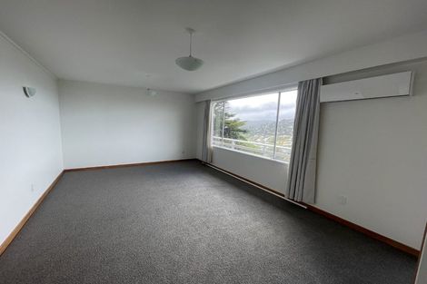 Photo of property in 13-13a Espin Crescent, Karori, Wellington, 6012