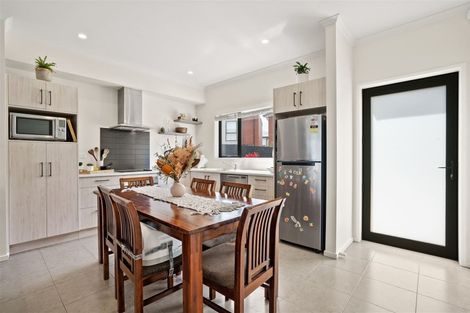 Photo of property in 6 Fermi Lane, Papakura, 2110