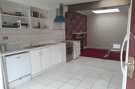 Photo of property in 6-10 Mudges Terrace, Newtown, Wellington, 6021