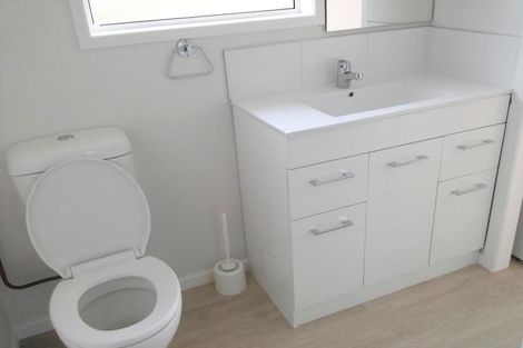 Photo of property in 95 Pendarves Street, New Plymouth, 4310